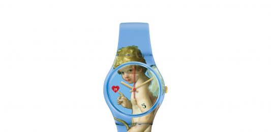 Puntuali ma con stile, grazie ai nuovi orologi Swatch e Louvre Uno degli orologi Swatch in collaborazione con il Louvre