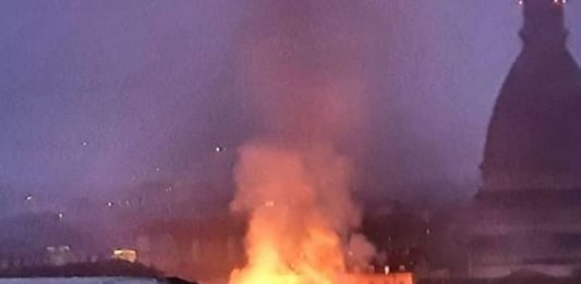 Incendio alla Cavallerizza di Torino, patrimonio Unesco Incendio alla Cavallerizza di Torino