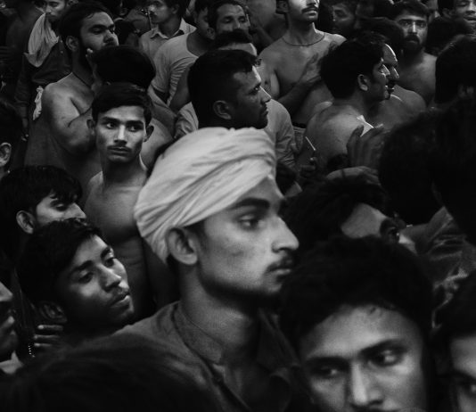 Impressioni dai luoghi fragili del mondo, al Festival della Fotografia Etica Una fotografia di Monika Bulaj al Festival della Fotografia Etica di Lodi