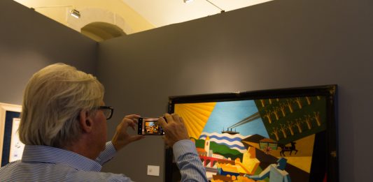 Opere di De Chirico false a Noto: Sgarbi entra in gioco