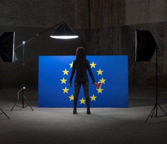 Agnese Purgatorio, Francesco Di Giovanni. Mondi Migliori | Maria Livia Brunelli Home Gallery Francesco Di Giovanni, The flag relocation