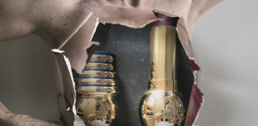 A Firenze, Le Scapate in dialogo con la Venere del Giambologna