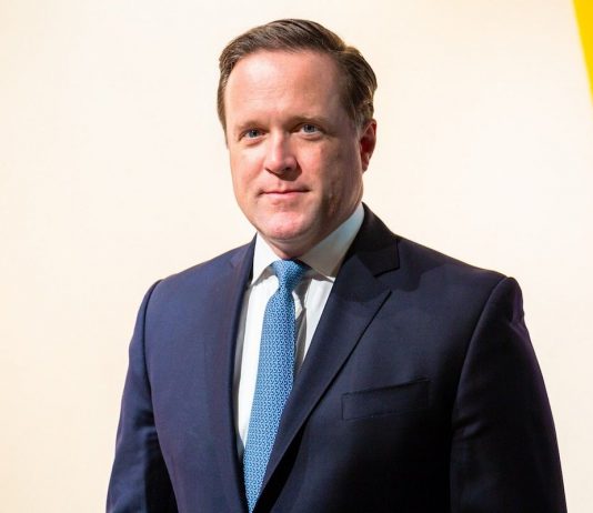 Sotheby’s ha un nuovo CEO. Charles Stewart guiderà la casa d’aste Charles Stewart sotheby's