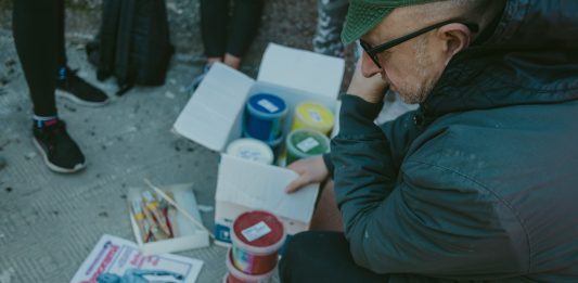 La terra dei Bronzi: Flavio Favelli sul suo progetto a Reggio Calabria Flavio Favelli a Reggio Calabria