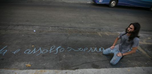 Tra le colline delle Marche, Ivan Tresoldi e il verso più lungo del mondo