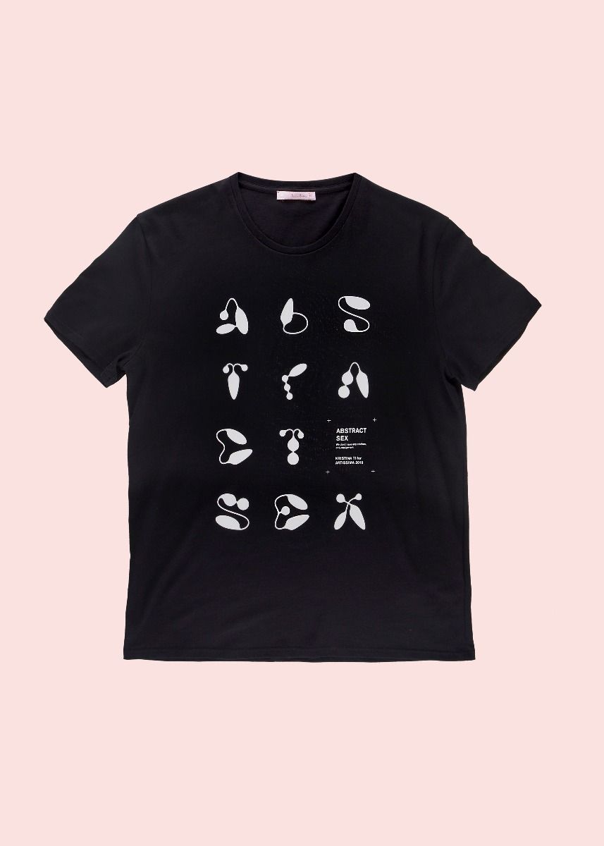 La maglietta creata da Kristina Ti con il logo di Abstract Sex (Courtesy: Kristina Ti)