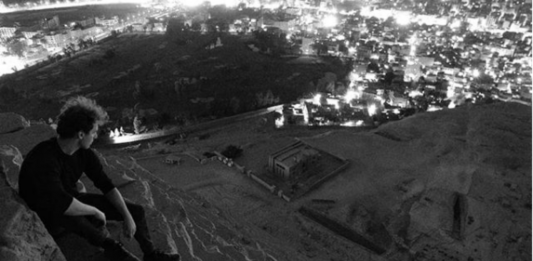 Pugno duro dell’Egitto: carcere e multe per chi scala le Piramidi