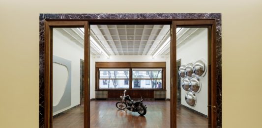 The Parrinos | Yan Pei-Ming L’ultimo Sorriso | Massimo De Carlo The Parrinos John Armleder, Gunther Forg, Oliver Mosset, Cady Noland, Steven Parrino