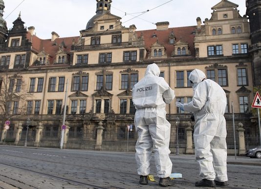 Colpo grosso al Castello di Dresda: rubati antichi gioielli