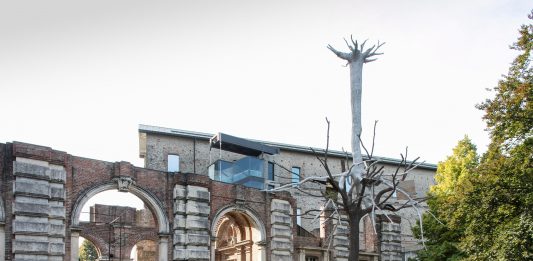 Giuseppe Penone, tra matrici e identità. A Rivoli e Cuneo Giuseppe Penone, Castello di Rivoli