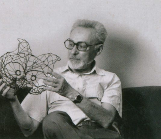 Alla GAM di Torino, un inedito Primo Levi, scultore privato e sensibile