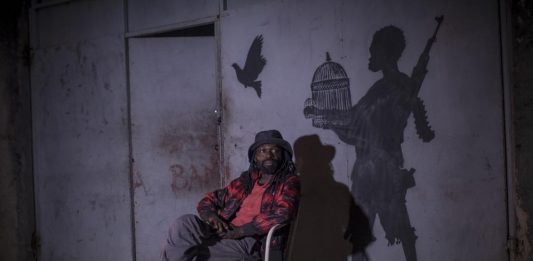 AKAA: a Parigi, il punto della situazione sull’arte africana e della diaspora