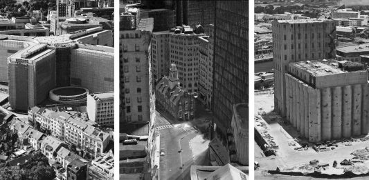 I paesaggi urbani di Daniela Comani alla Galleria Milano Daniela Comani Planet Earth, 21st Century, 2019 Vista parziale della serie Fotografie in bianco e nero su cartolina 14,7x10,4 cm cad. Courtesy l’artista e Galleria Milano