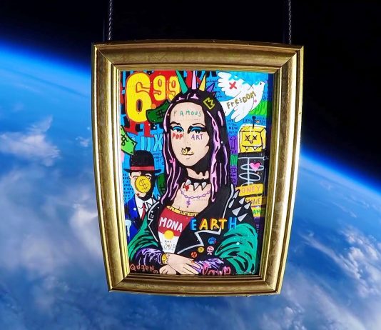 Un artista francese ha spedito una Monna Lisa cyberpunk nello spazio