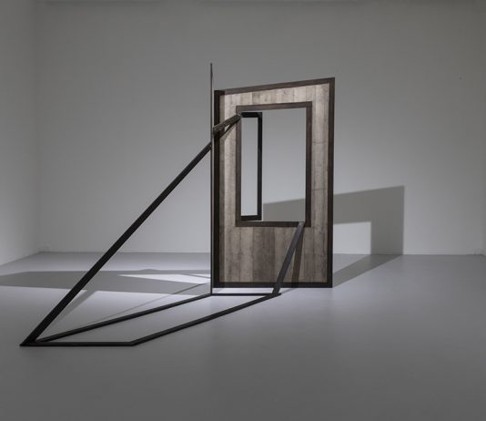 Le soglie incastonate nell’ombra di Giuseppe Uncini giuseppe uncini