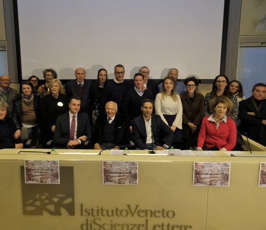 Venezia volta pagina: la SIAE aiuta librerie e biblioteche La raccolta SIAE per aiutare Venezia