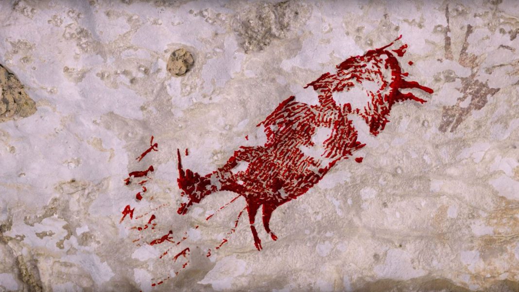 Le pitture rupestri scoperte da poco in Indonesia, hanno 44mila anni e sono le più antiche al mondo (courtesy Sky News)