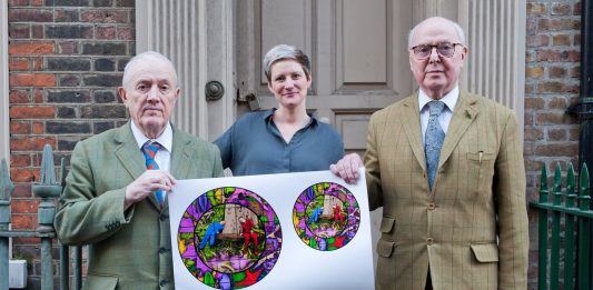 Gilbert & George lanciano una vendita di beneficenza per i senzatetto gilbert & george a favore dei senzatetto