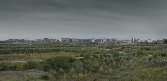 “Qui.” Sessanta fotografie di Francesco Jodice per un racconto urbano di Santa Giulia-Rogoredo Francesco Jodice, QUI, The Jungle, 45°26'27.1_N 9°15'03.1_E