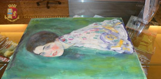 Due anziani rapinatori si accusano del furto del Klimt di Piacenza Opera di Klimt rubata a Piacenza