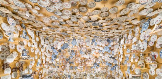 Liu Ye e “The Porcelain Room” alla Fondazione Prada. Le foto Fondazione Prada Cina