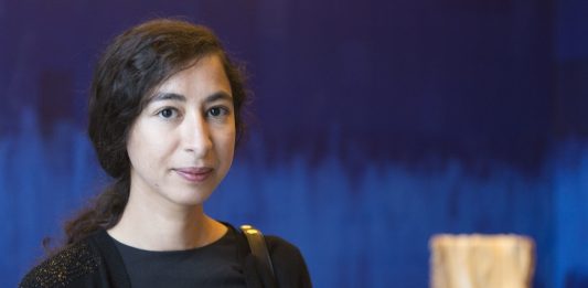 La Svizzera sceglie Latifa Echakhch per la Biennale di Venezia 2021