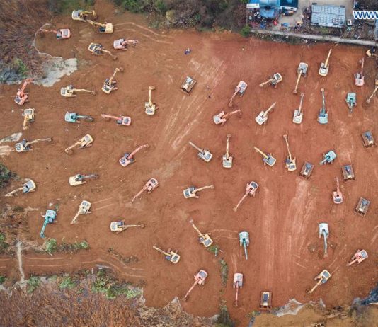 Cosa racconta della Cina un ospedale da 1000 posti messo su in 7 giorni