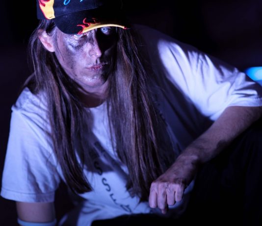 Per un’arte post-navigazione: intervista a Mara Oscar Cassiani