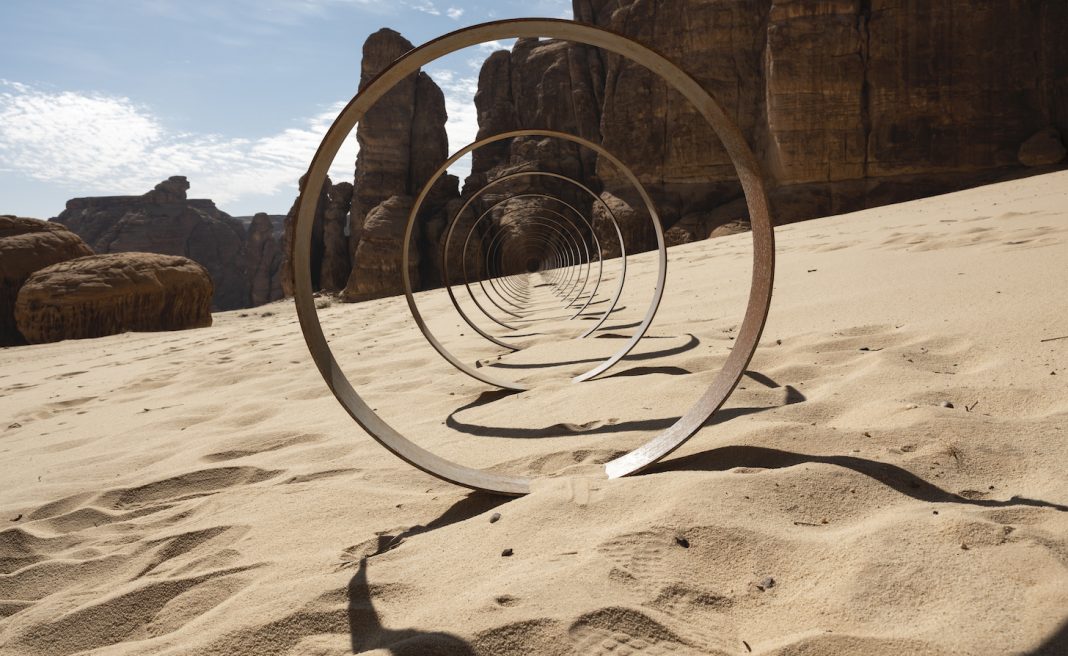 Rayyane Tabet, Steel Rings, from the series, The Shortest Distance Between Two Points, installation view at Desert X AlUla, photo Lance Gerber, courtesy the artist and Sfeir- Semler Gallery Beirut/Hamburg, RCU and Desert X
