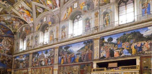 Gli arazzi di Raffaello tornano nella Cappella Sistina dopo 400 anni