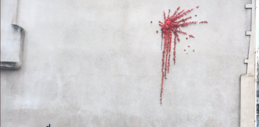 Banksy ha realizzato una nuova opera a Bristol per San Valentino La nuova opera di Banksy a Bristol per San Valentino