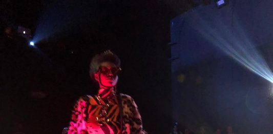 Milano Fashion Week: la tribù di Barbara Bologna al Teatro Arsenale