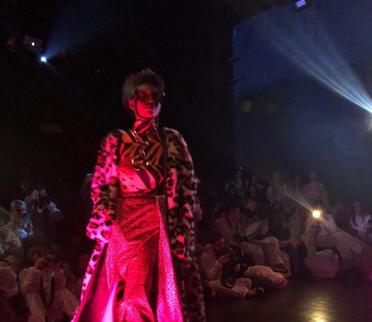 Milano Fashion Week: la tribù di Barbara Bologna al Teatro Arsenale