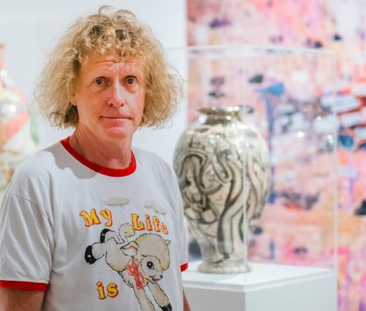 Grayson Perry vince l’Erasmus Prize, per la sua arte democratica