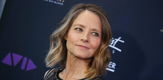 Jodie Foster dirigerà un film sul leggendario furto della Gioconda Jodie Foster regista del film sulla Gioconda