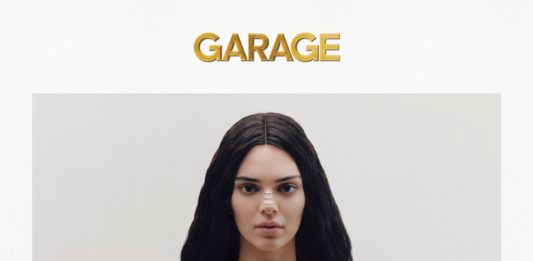 Maurizio Cattelan trasforma Kendall Jenner in un trofeo, per Garage