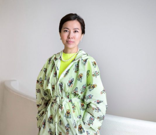 Anicka Yi per la Turbine Hall della Tate Modern. Che rimane chiusa