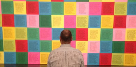 La necessità dell’onlife: il virus, l’arte e noi Jenny Holzer, Inflammatory Essays, 1979-1982