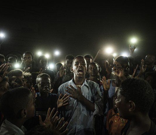 I vincitori del World Press Photo 2020 Straight Voice © Yasuyoshi Chiba, Japan, Agence France-Presse