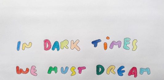 The Colouring Book: Milano Art Guide ti fa colorare Cattelan e Beecroft