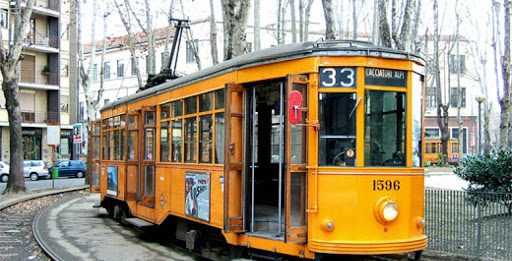 Milano, a bordo del tram 33: viaggio dentro la mia stanza Tram 33, Milano