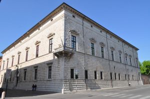 Palazzo dei Diamanti, Ferrara