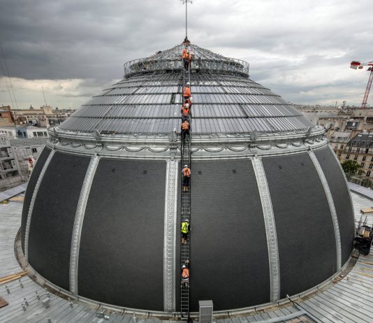 Covid-19: la sede della Pinault Collection alla Bourse de Commerce di Parigi aprirà nel 2021