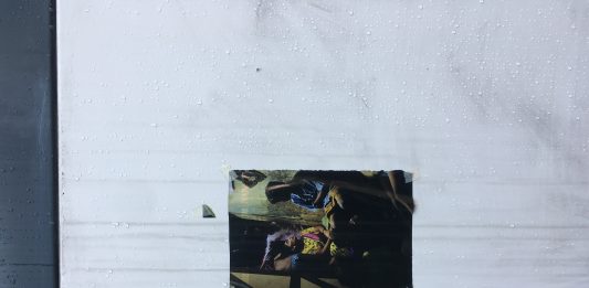 Nuovi rituali di diffusione delle immagini, tra i lockdown di Parigi e Oslo