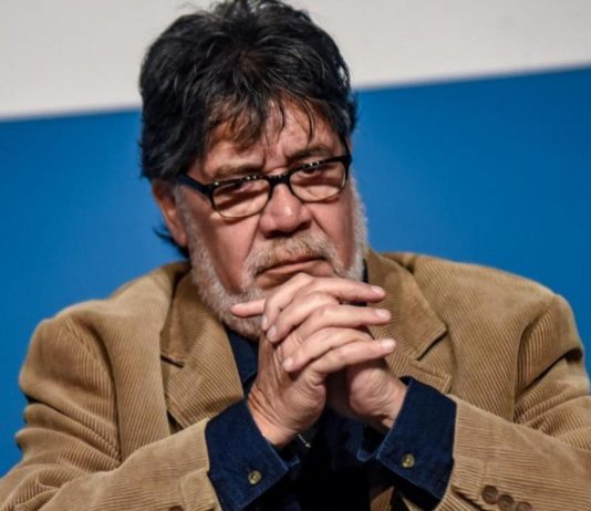 Morto Luis Sepulveda: il grande scrittore era ricoverato per il Covid-19 Luis Sepulveda morto