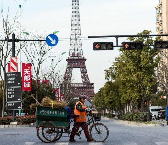 In Cina il divieto di Copycatting per unire tradizione e spirito contemporaneo