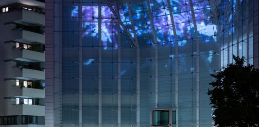 Museion riparte dalla Facciata Mediale, con Cioni Carpi museion cioni