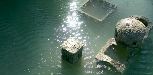 Le immagini di Paolo Pellegrin e Silvia Camporesi, per il MAXXI online