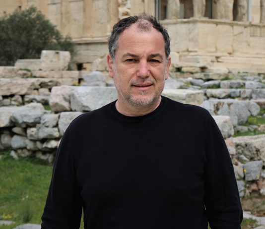 ‘Poster Quotidiano’: intervista a Adrian Paci Adrian Paci