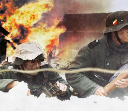 exibart.artworld: il giro del mondo dell’arte in sei notizie Un'artista ha ricolorato alcune foto in bianco e nero dei conflitti mondiali, per una nuova rilettura. Qui le truppe tedesche durante l'avanzata in Norvegia nel 1940. Questa è solo una delle notizie dal mondo dell'arte di questa settimana per exibart.artworld (Photograph: Ullstein Bild/Getty Images)